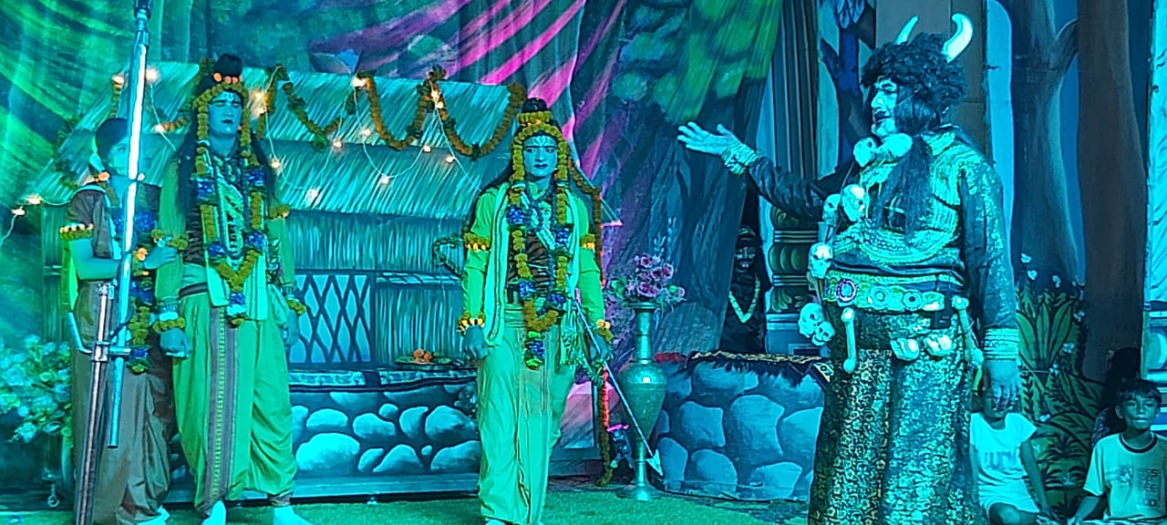 बड़ी रामलीला में हुआ पंचवटी, सूर्पनखा और खरदूषण वध का मंचन