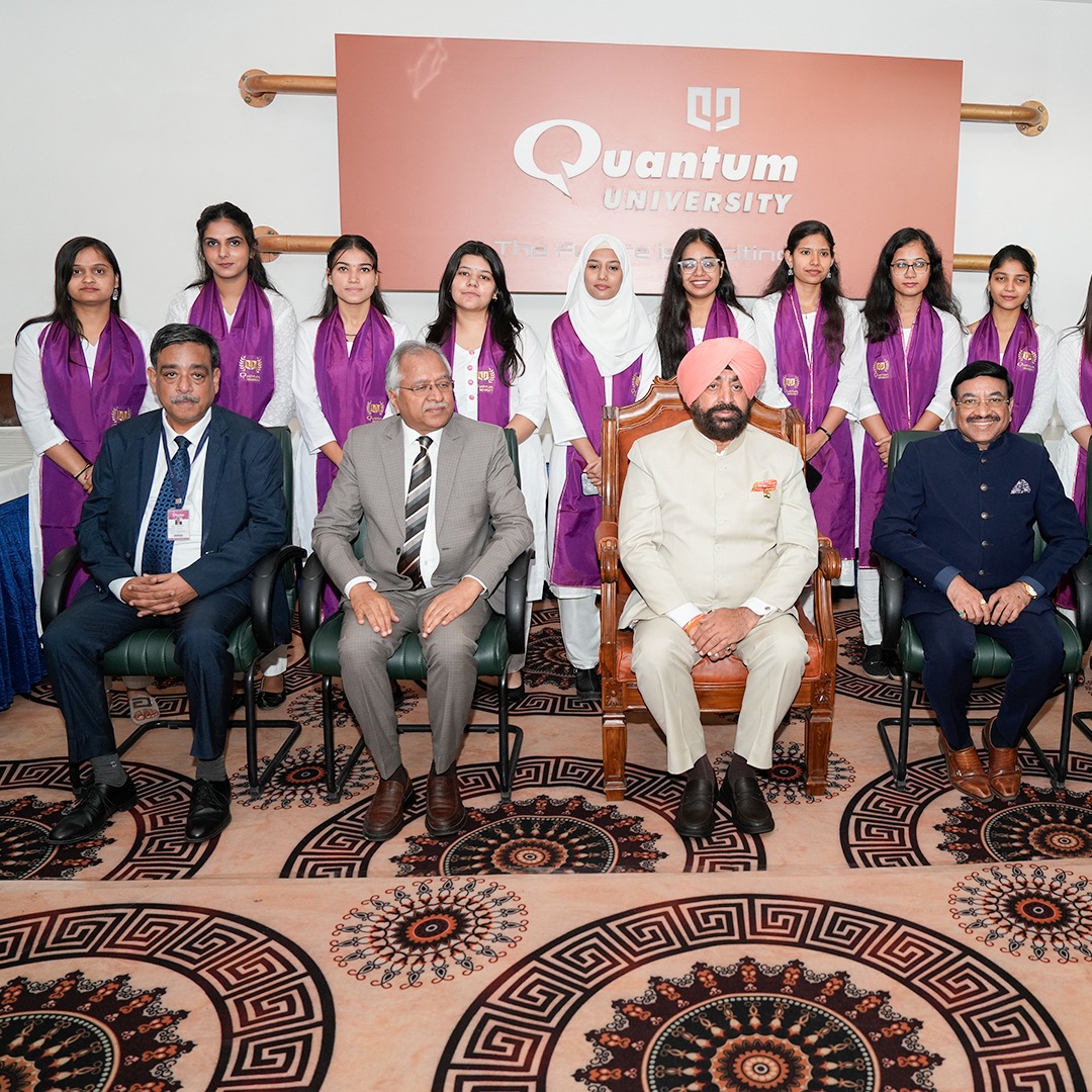 राज्यपाल लेफ्टिनेंट जनरल गुरमीत सिंह ने क्वांटम विश्वविद्यालय के 5वें दीक्षांत समारोह में की शिरकत