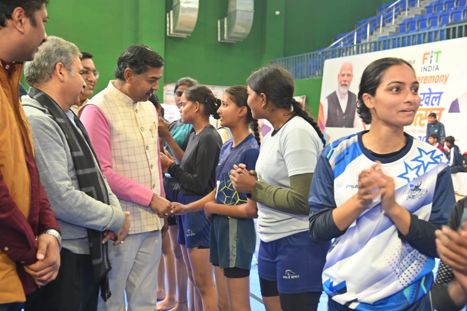 सांसद खेल महोत्सव 2025 के अंतर्गत जनपद स्तरीय खेल प्रतियोगिता का शुभारंभ रानीपुर विधायक आदेश चौहान ने किया